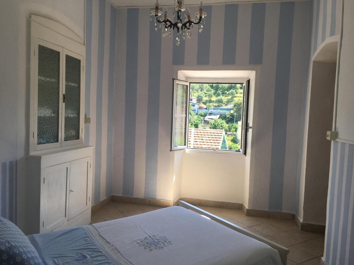 Casa Elvira Villa Imperia Kültér fotó