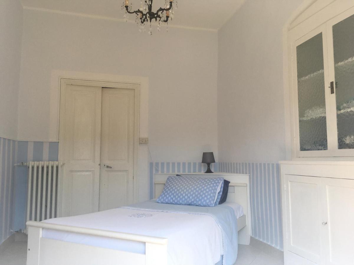 Casa Elvira Villa Imperia Kültér fotó